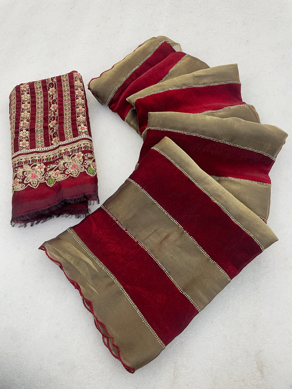 NAYANTARA Satin Embellished Embroidered Saree - Maroon