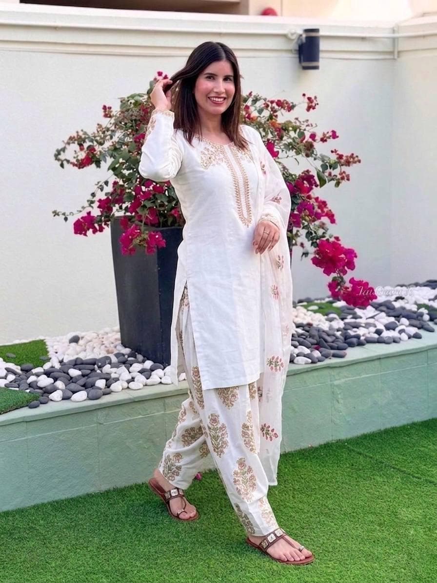 White Crepe Silk Salwar Kameez, Sequence Embroidery, Ready-to-Wear Indian Outfit, Farshi Pant