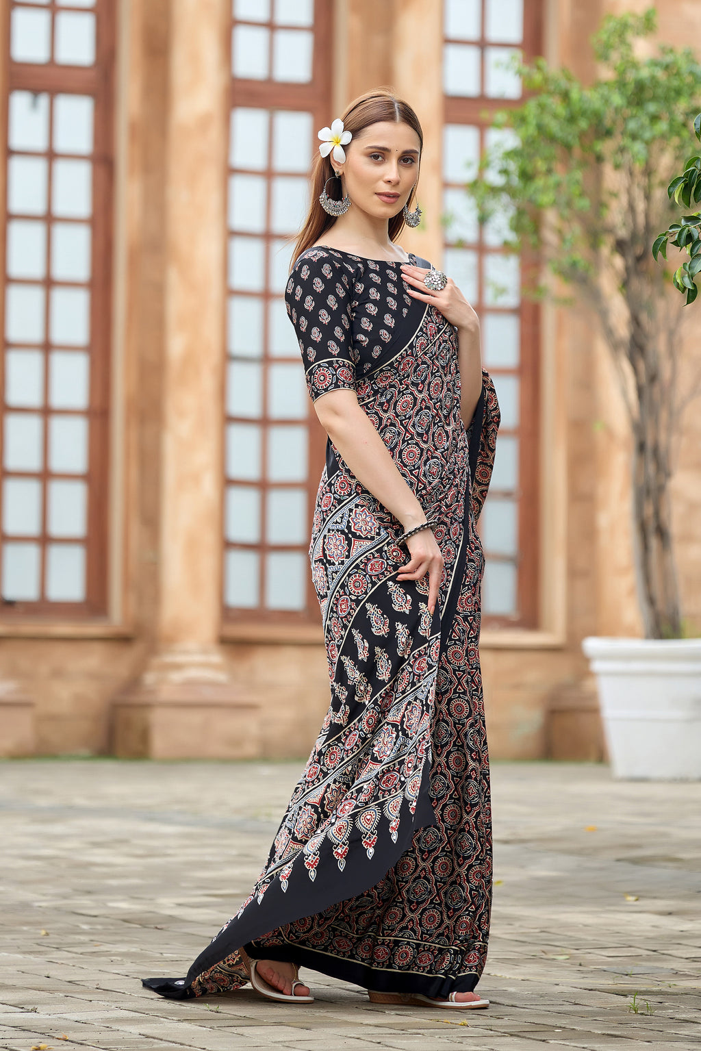 AZRAK Mirror Ajrakh Print Crepe Saree - Black