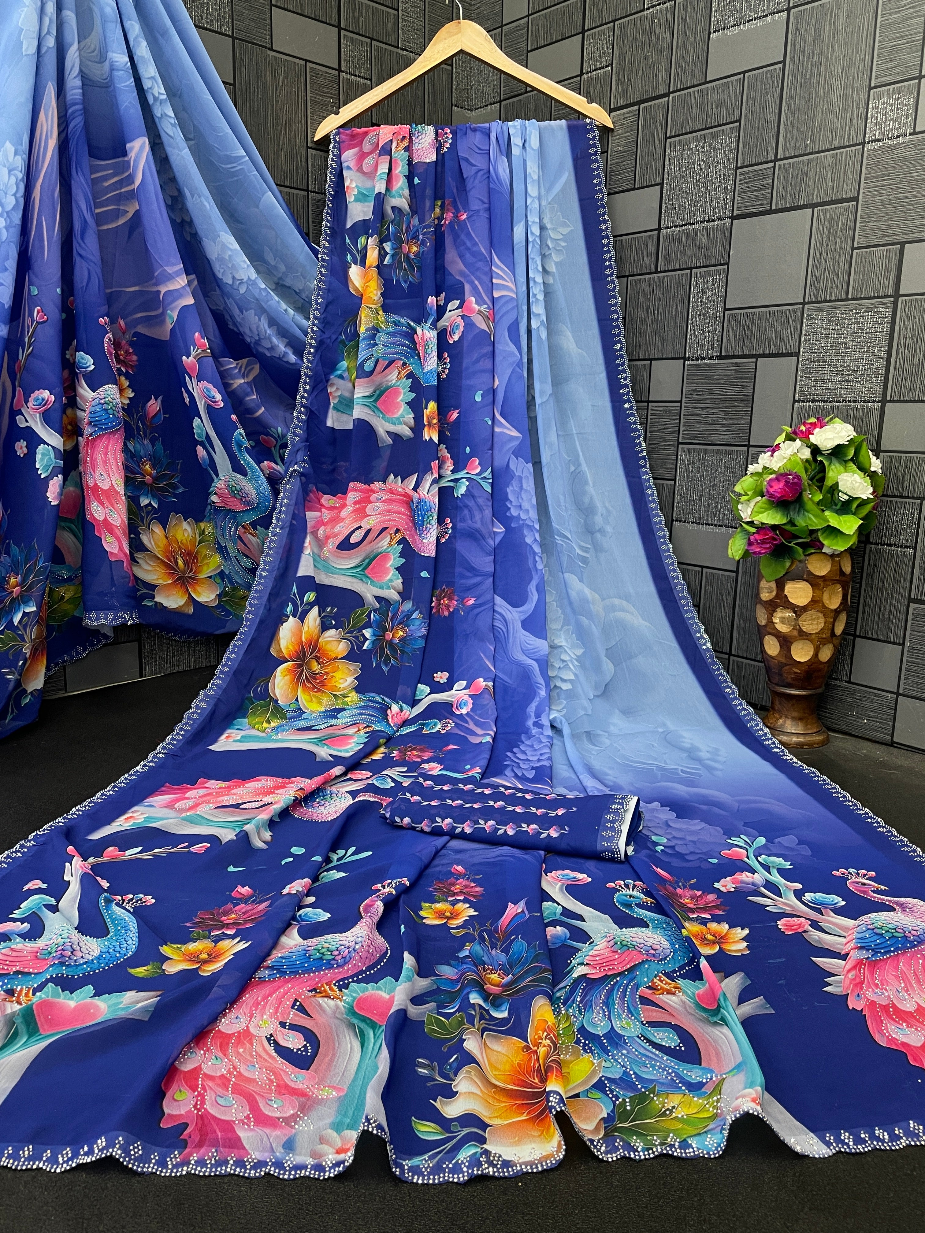 KHUSHI Georgette Digital Floral Printed Saree - Navy Blue