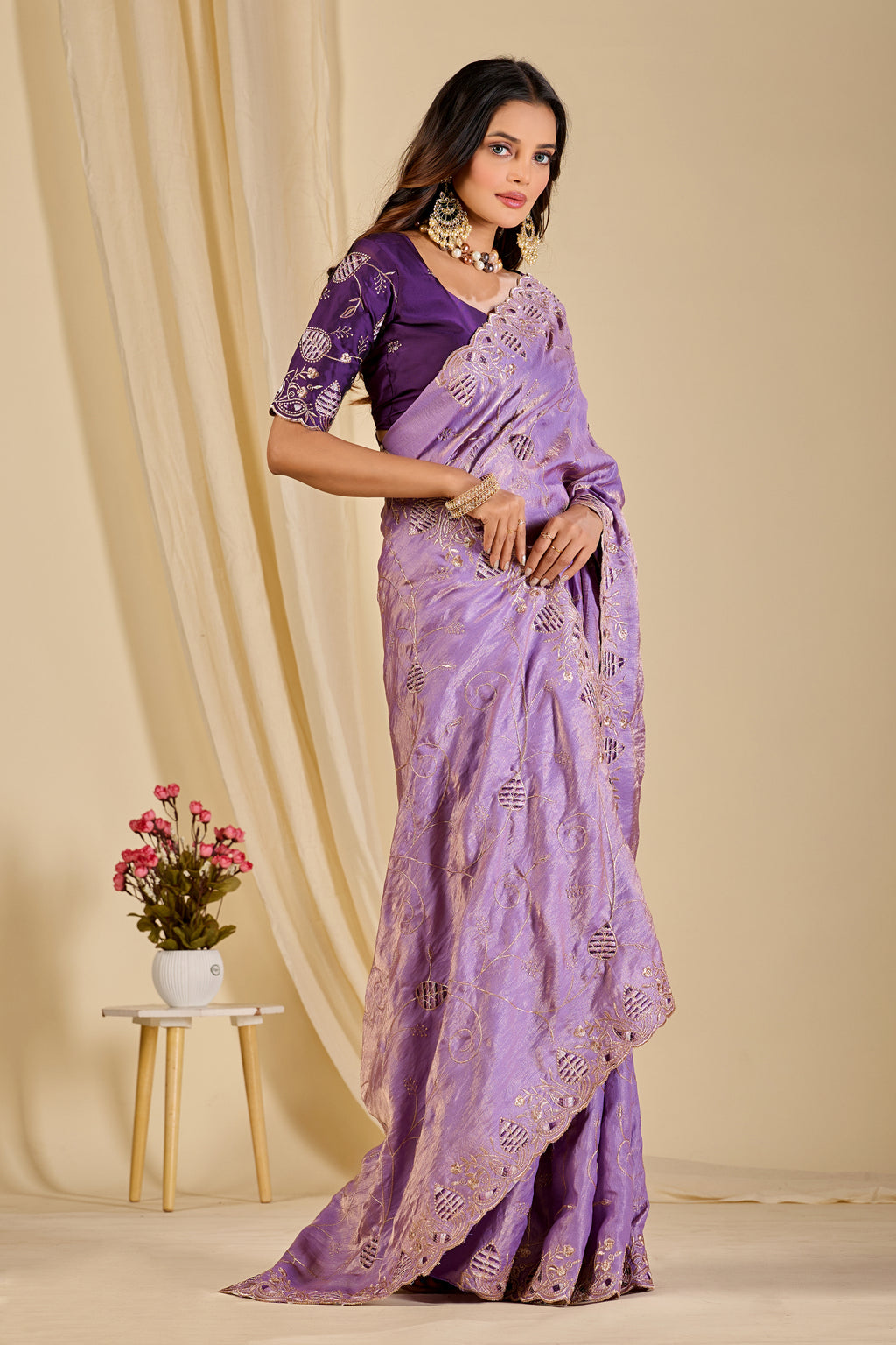 MASHUKA Satin Embellished Embroidered Floral Print Saree - Light Purple