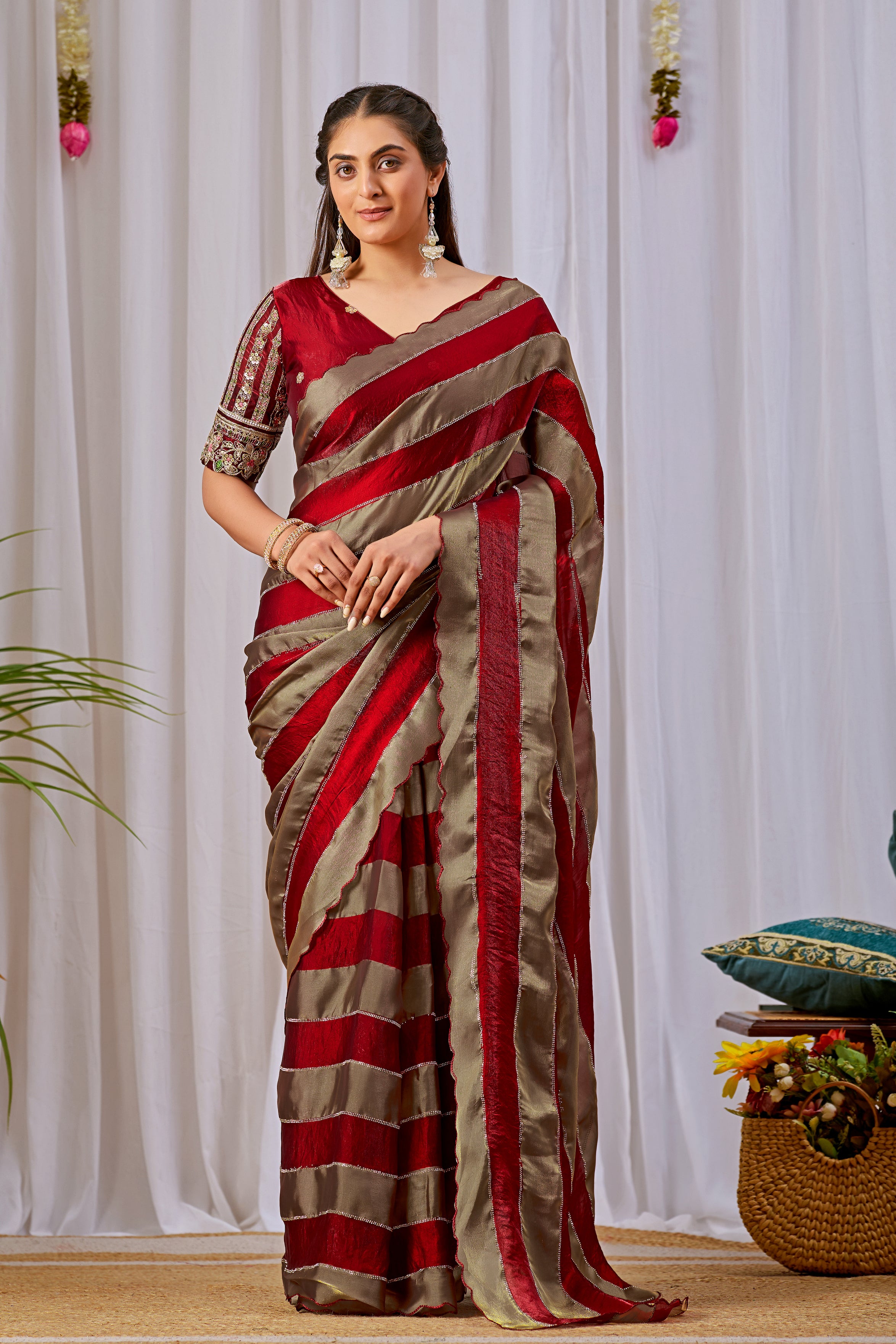 NAYANTARA Satin Embellished Embroidered Saree - Maroon