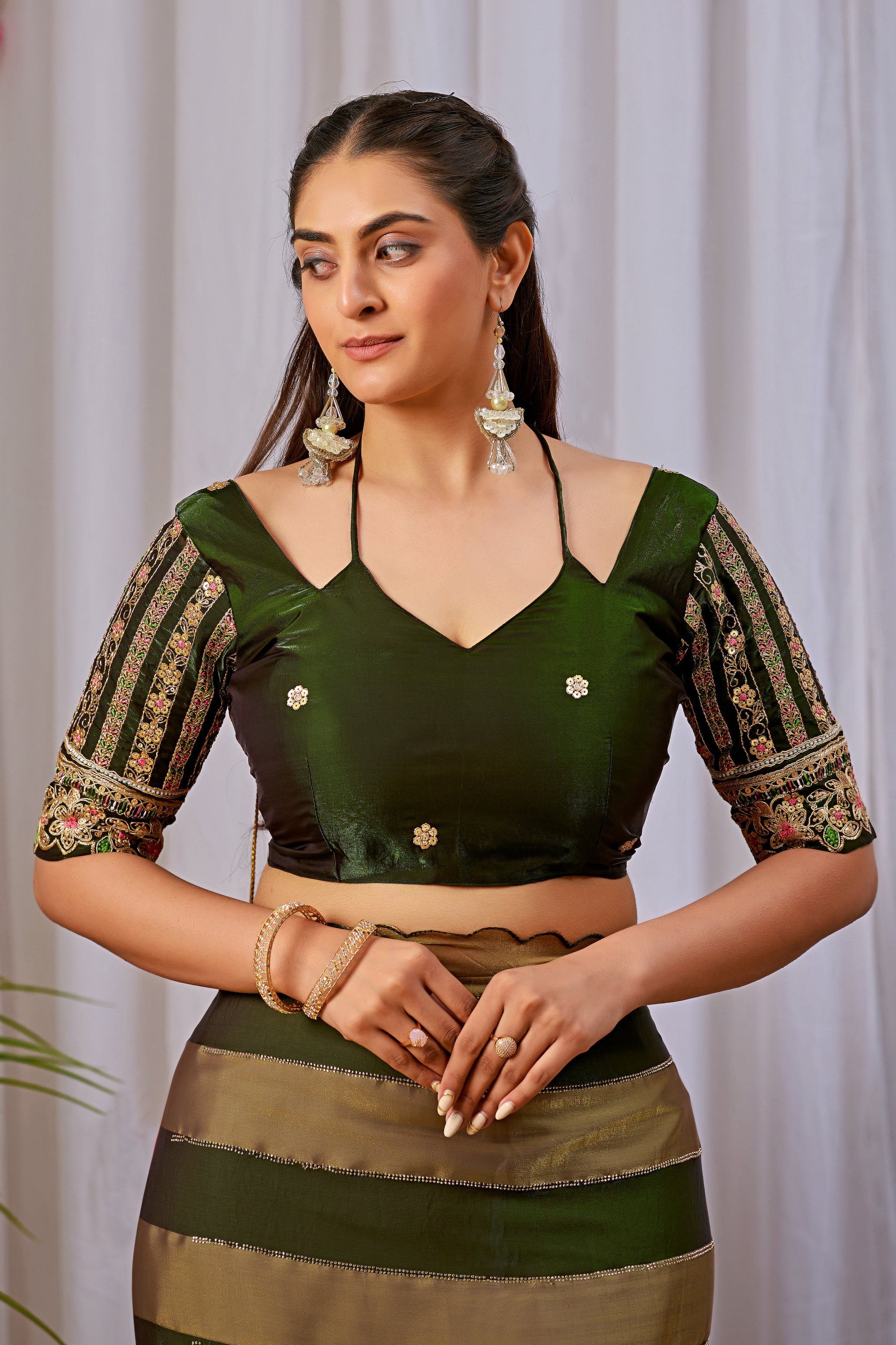 NAYANTARA Satin Embellished Embroidered Saree - Mehandi
