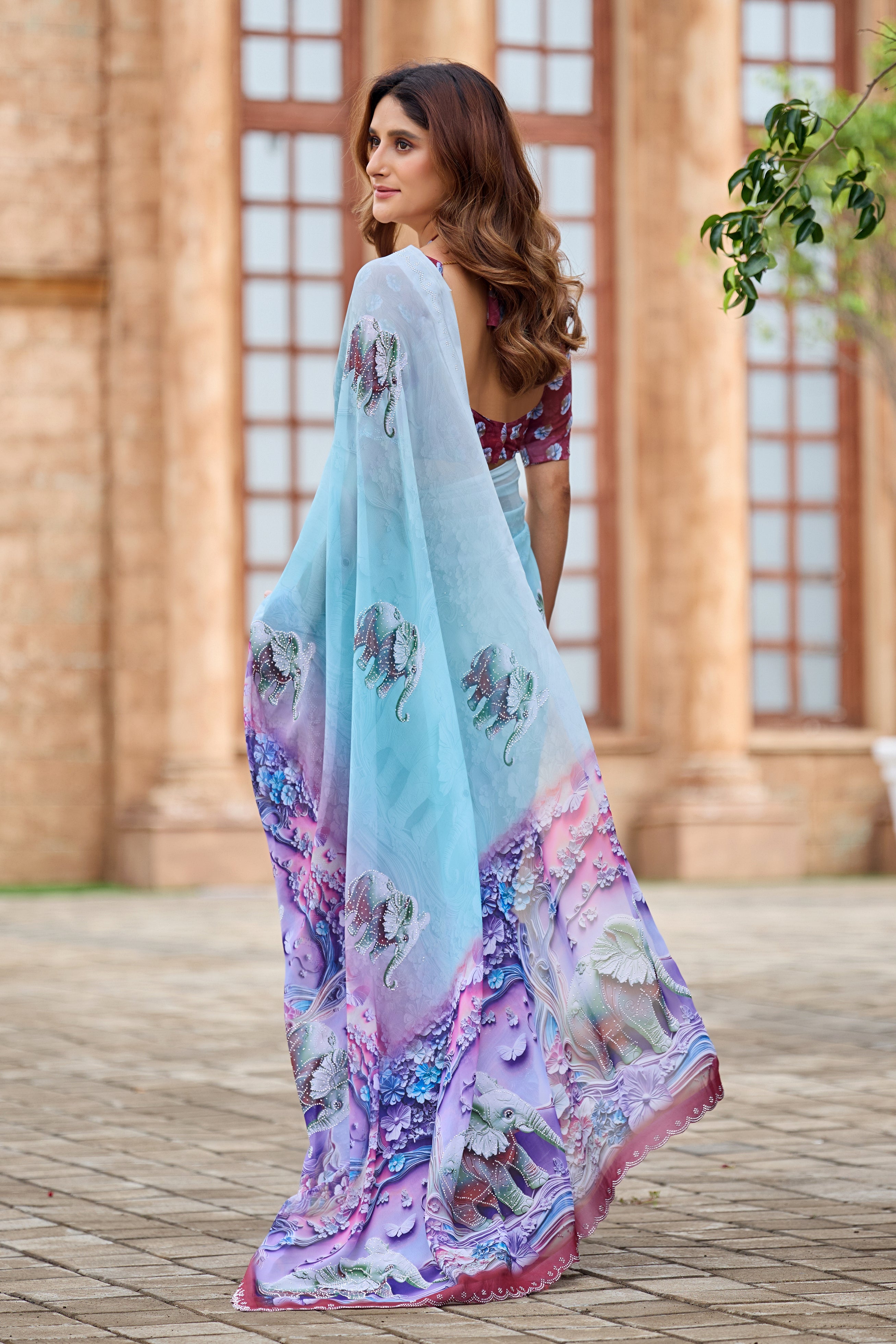 NIRALI Georgette Digital Floral Printed Saree - Maroon