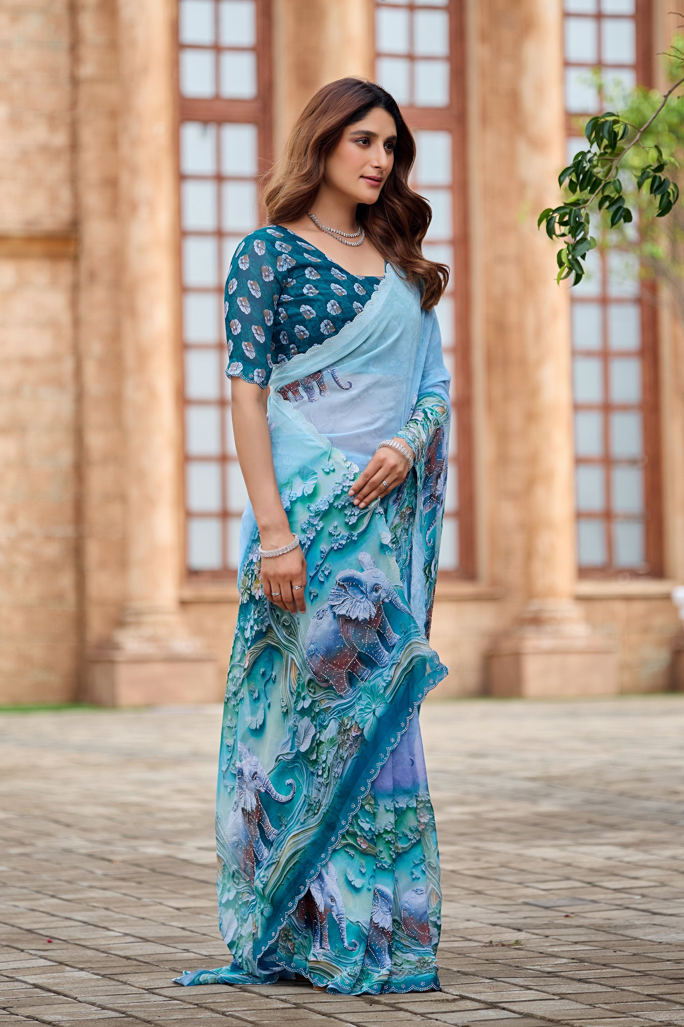 NIRALI Georgette Digital Floral Printed Saree - Mor Peach
