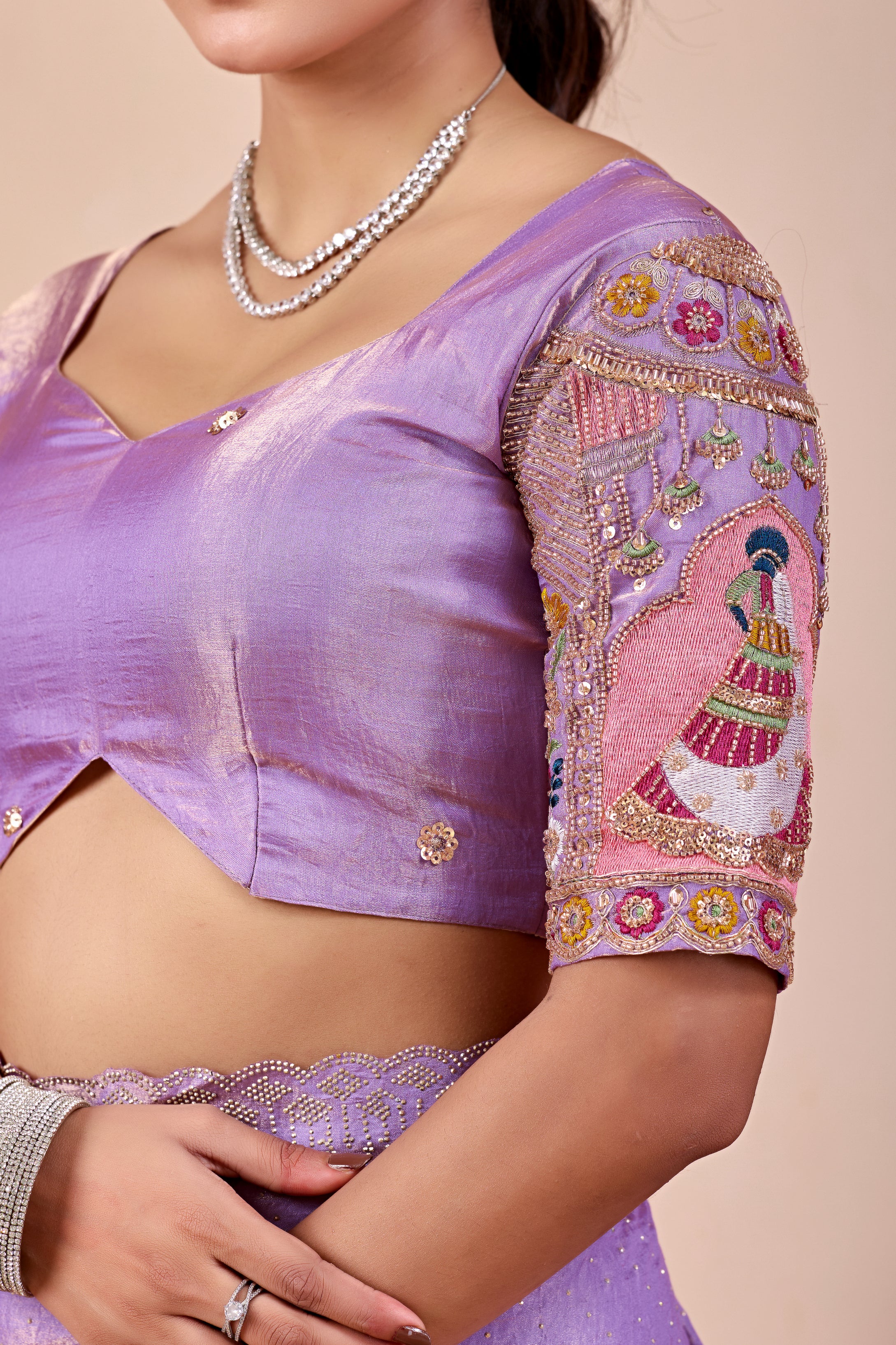 SUDHA Satin Embellished Embroidered Saree - Lavendar